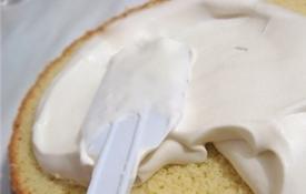 Как приготовить бисквитный торт со сметанным кремом по пошаговому рецепту с фото Другие возможные варианты приготовления